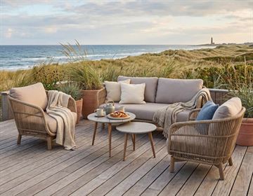 Helena 4 pers. sofasæt m/2 runde borde