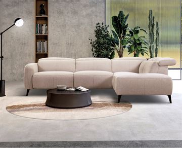 Beatrice Sofa - m/reclinerfodstøtte - Højrevendt Open end  - Lys Sand